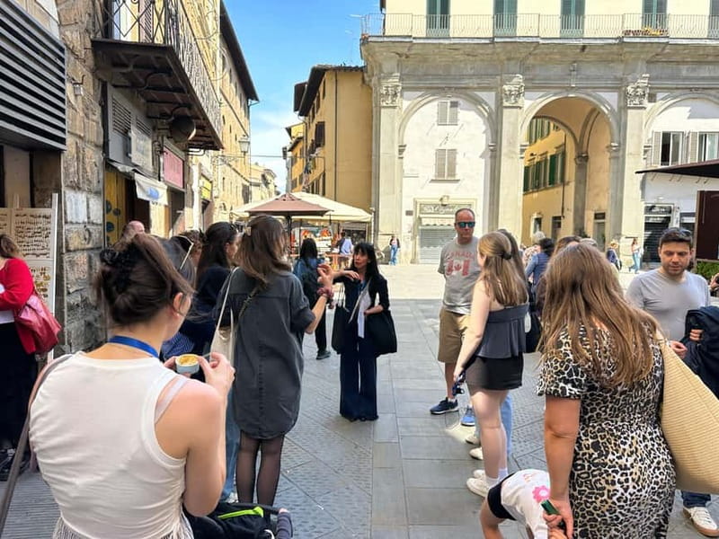 Florence: Street Food Tour with Wine & Local Guide - Walking the Duomo, Cathedral, and Battistero