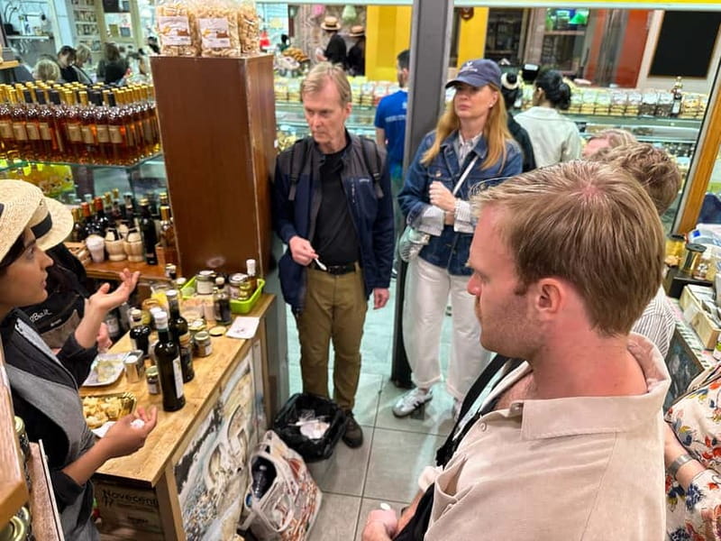 Florence: Street Food Tour with Wine & Local Guide - The Guides Make or Break the Experience