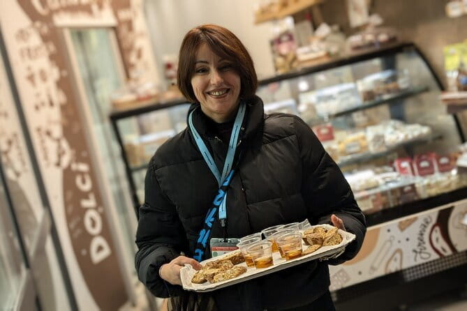 Florence Street Food Walking Tour with Wine in Duomo Area - Timing, food changes, and practical limits