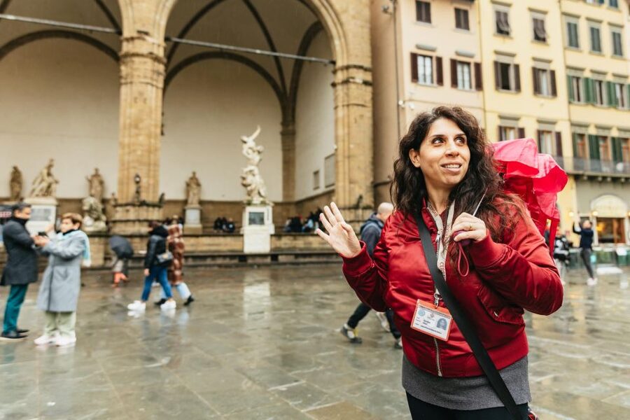 Florence: Tuscan Food and Wine Guided Walking Tour - Coccoli and a glass of Tuscan wine