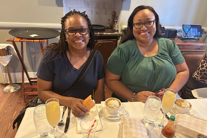 French Quarter Small-Group Cocktail and Foodie Crawl - Four stops, but not always four identical stops