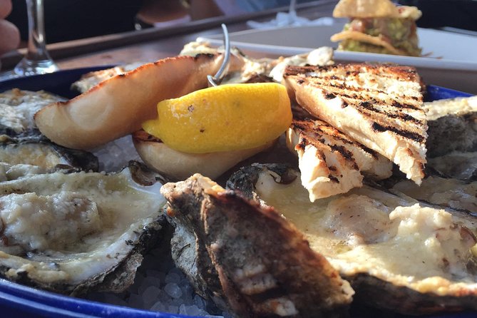French Quarter Small-Group Cocktail and Foodie Crawl - Who should book this crawl?