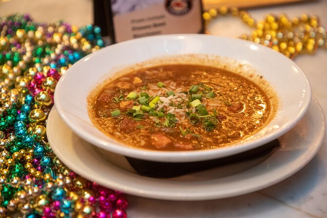 French Quarter walking Food Tour: Signature Tastes of New Orleans - Laura’s Candies and the praline tradition