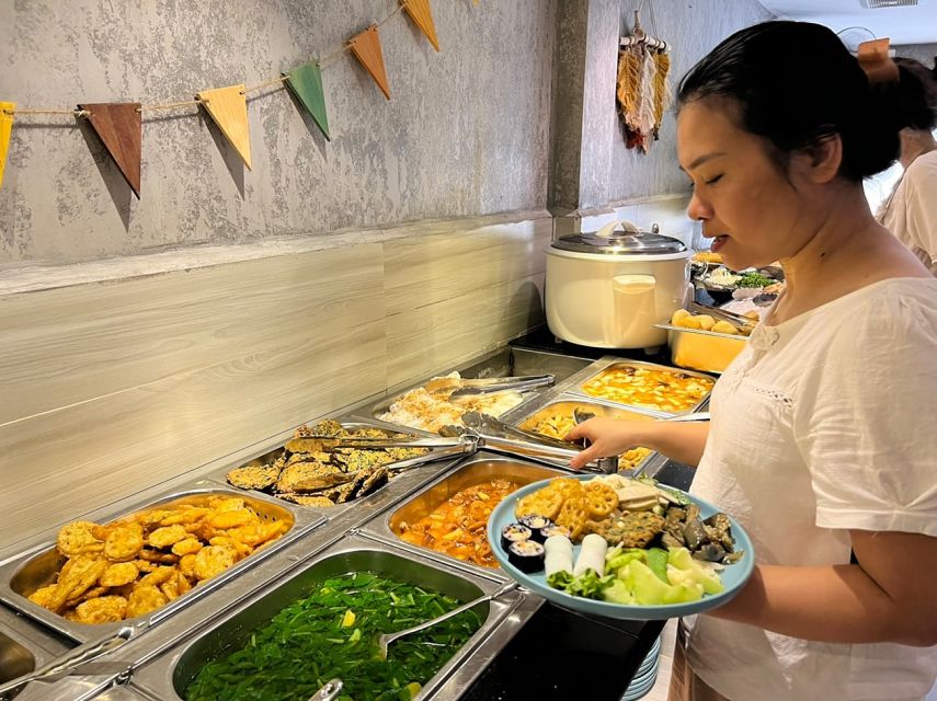 From Hanoi: Old Quarter Vegetarian Food Tour - Why this food walk works well in Hanoi