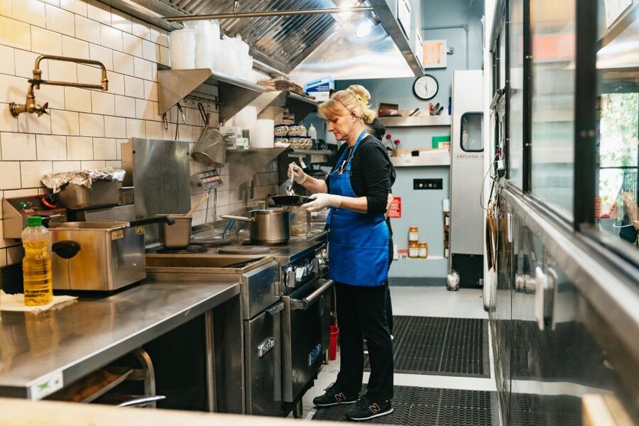 From Manhattan: Half-Day Brooklyn Food and Culture Bus Tour - Greenpoint offers the most distinctive food stop