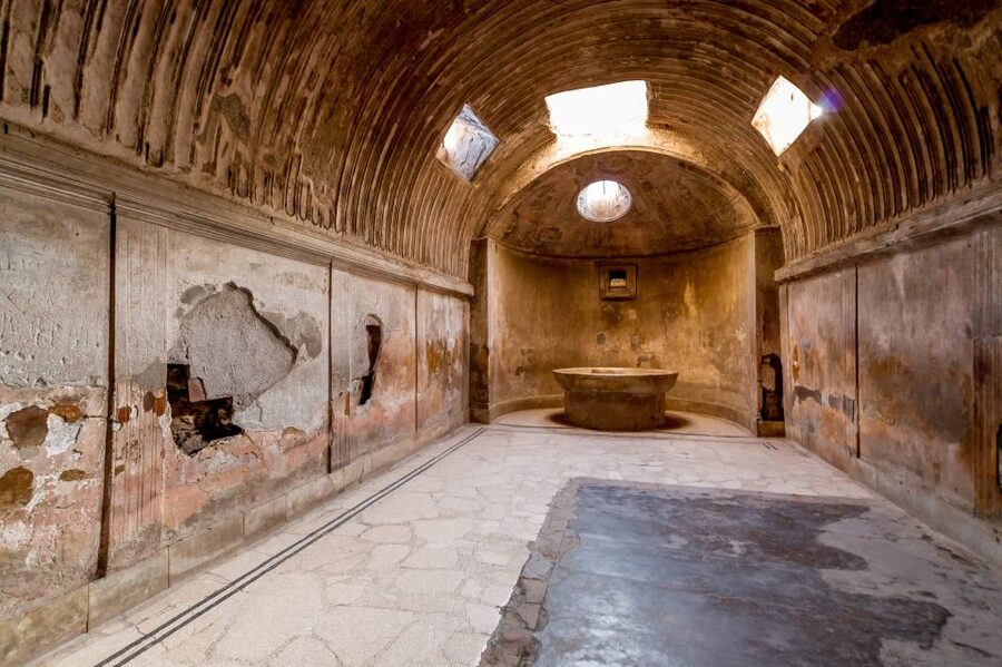 From Naples: Pompeii and Wine Tasting Tour with Lunch - Practical details that affect your day