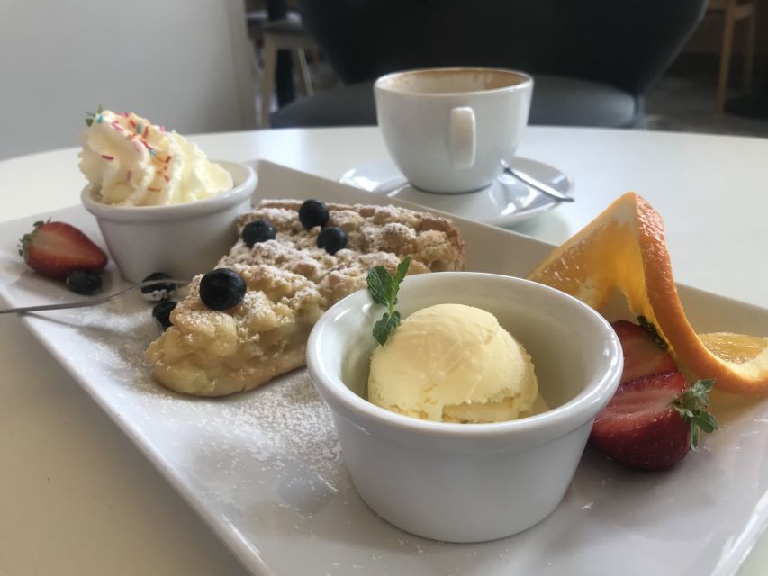 Gdansk Traditional Food Tour with Old Town Sightseeing - Why this Gdańsk food tour works