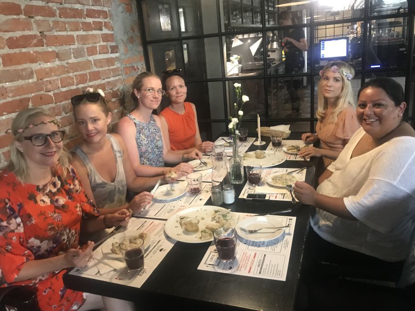 Gdansk Traditional Food Tour with Old Town Sightseeing - From the restaurant to Neptune’s Fountain
