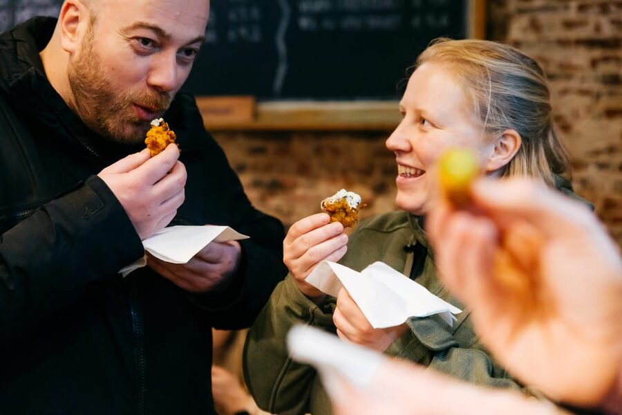 Ghent: Food & Drink Walking Tour with Tastings - Jenever, candy, and the sweet side of Ghent