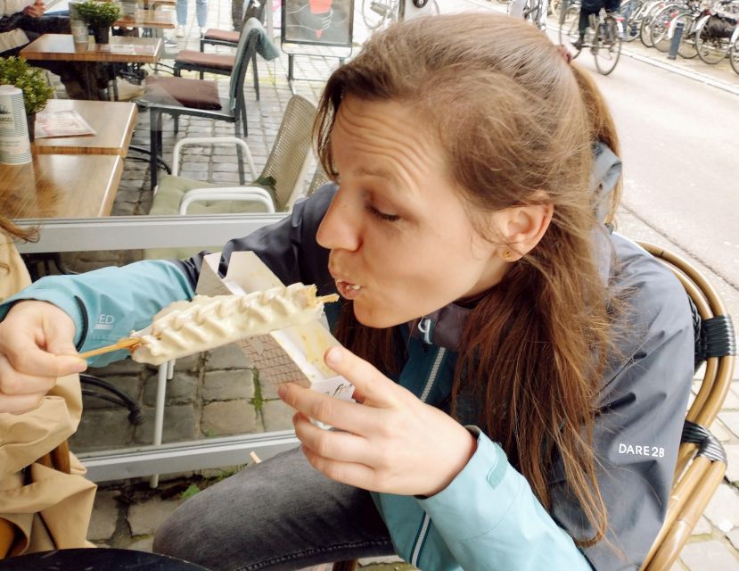 Ghent: Guided City Tour with Food Tastings - Local shops with stories behind the food