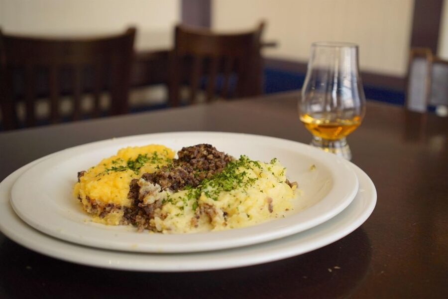 Glasgow: Food and Drink Tour - The pub stop and the whisky choice