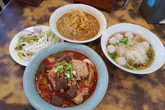 Go where the locals go, Eat what the locals eat! Food Tour with Local Foodies - Is $50.52 good value?