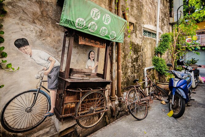 Good Morning Penang Food Tour with 15+ Tastings - Char koay kak and the magic of the wok