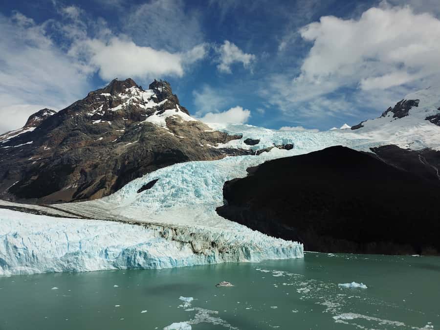 Gourmet Glacier Cruise & Footbridges of Perito Moreno - From El Calafate to Private Port La Soledad