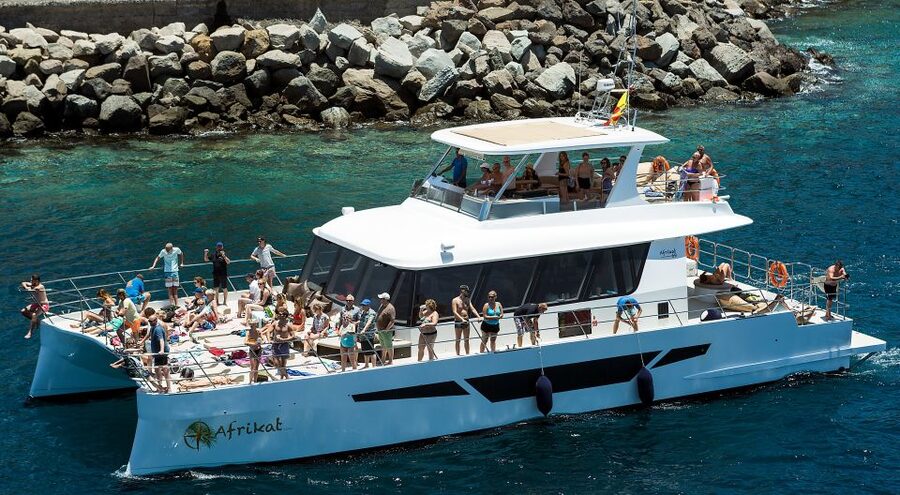 Gran Canaria: Afternoon Catamaran Cruise with Food & Drink - Swimming and snorkeling in the clear bay