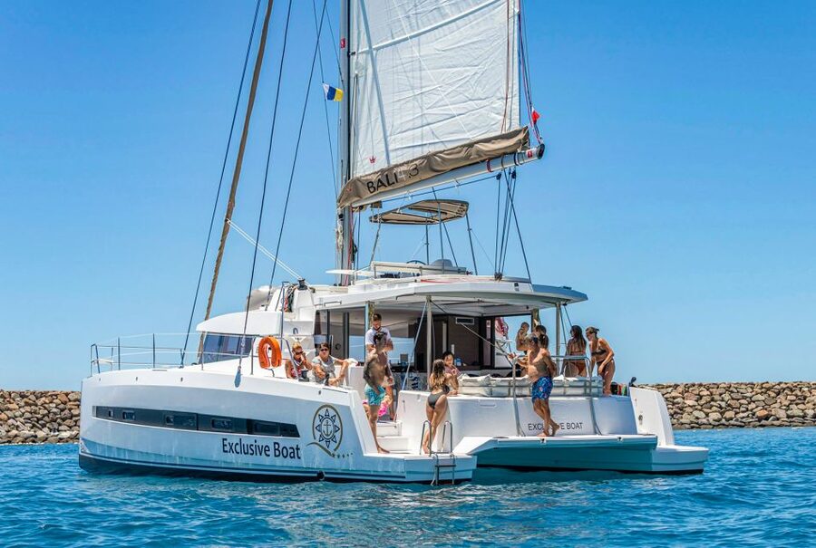 Gran Canaria: Catamaran Day Trip with Food and Drinks - A Canarian Lunch by the Water