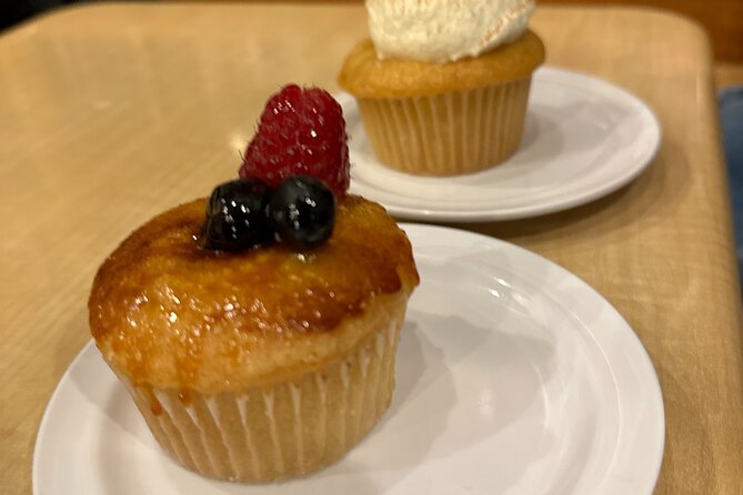 Greenwich Village Walking and Food Tasting Tour - Pommes Frites and more than 30 sauces