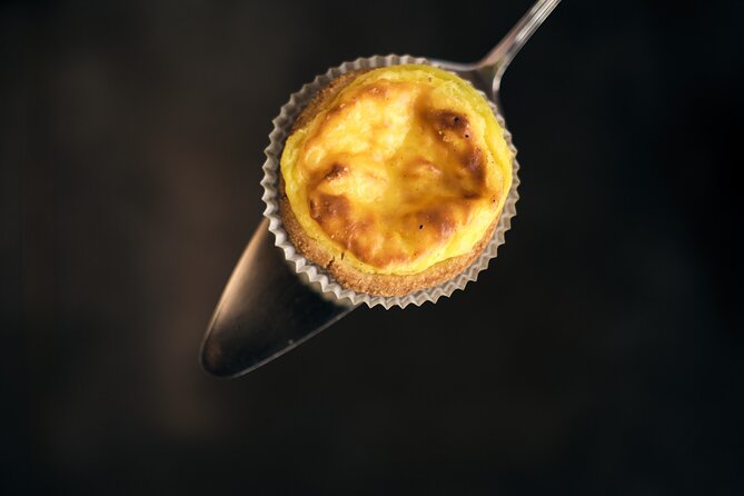 Guided Food Tour with Wine Tasting in Verona - What the guides add
