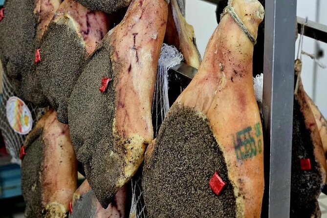 Guided Food Tour with Wine Tastings in Genoa - Columbus’s house and Porta Soprana