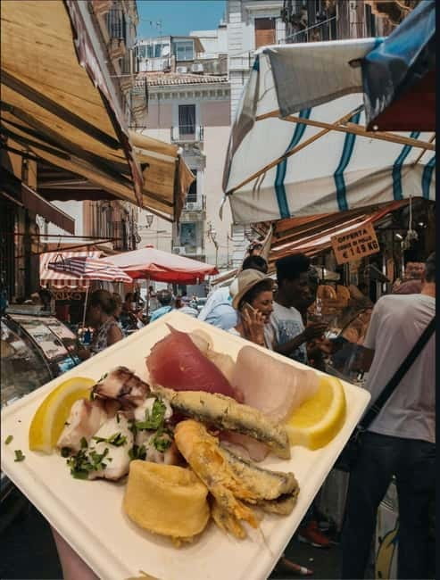 Guided tour of Ortigia with Fish Street Food at the market - Temple of Apollo: beginning with Sicily’s Greek past