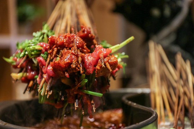 Half-Day Chengdu Back Alley Foodie Tour - Starting at 梁家巷 in Jinniu District