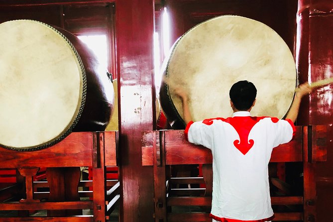 Half-Day Private Beijing Hutong Walking Tour with Dim Sum - Tea, old shops, and Yandai Xie Street