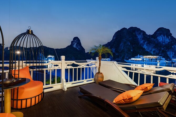 Halong Bay - Hera Luxury Day Cruise 7.5 Hours - Dark and Bright Caves by Kayak or Bamboo Boat