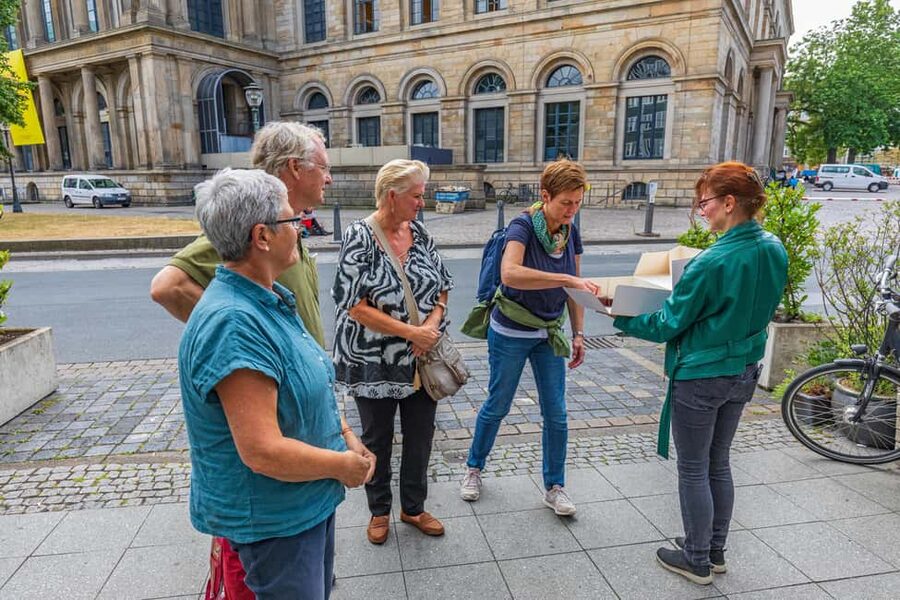 Hannover: Culinary Walking Tour Downtown + Old Town - Five things to know before booking