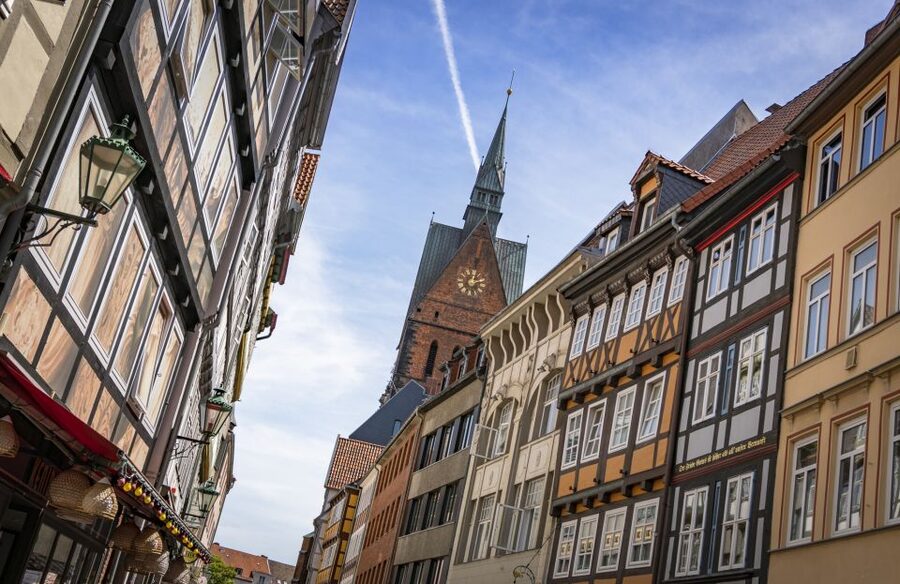 Hannover: Culinary Walking Tour Downtown + Old Town - Practical details that affect your day
