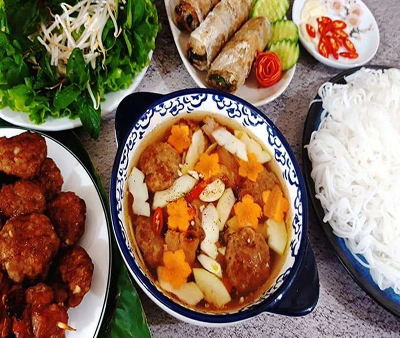 Hanoi: Eat Like a Local Small Group Street Food Tour - Walking Hanoi between bites