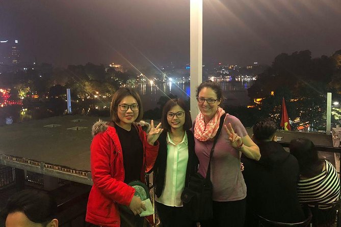 Hanoi Guided Street Food Tour Small Group - What the guides add beyond the food