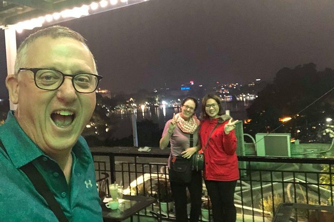 Hanoi Guided Street Food Tour Small Group - Meeting your guide near Hang Trong