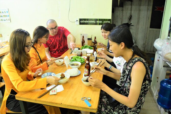 Hanoi Motorbike Tour Led By Women: Hanoi Motorbike Food Tours - Ho Chi Minh monument and nightly rites