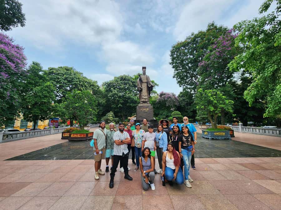 Hanoi: Old Quarter and French Quarter Walking Food Tour - The food stops: rice rolls, banh mi, pho, and bun cha