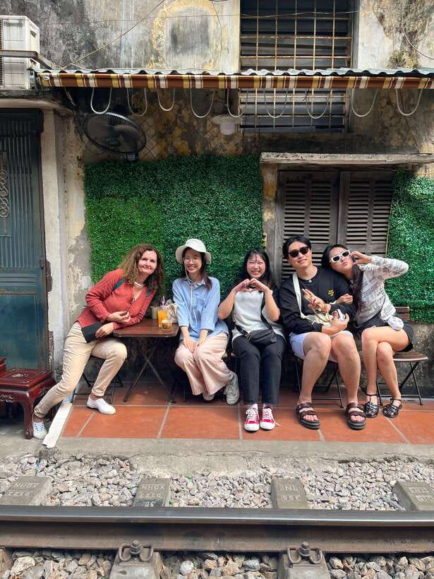 Hanoi: Old Quarter Street Food Tour with 12+ Tastings - The value of local explanations
