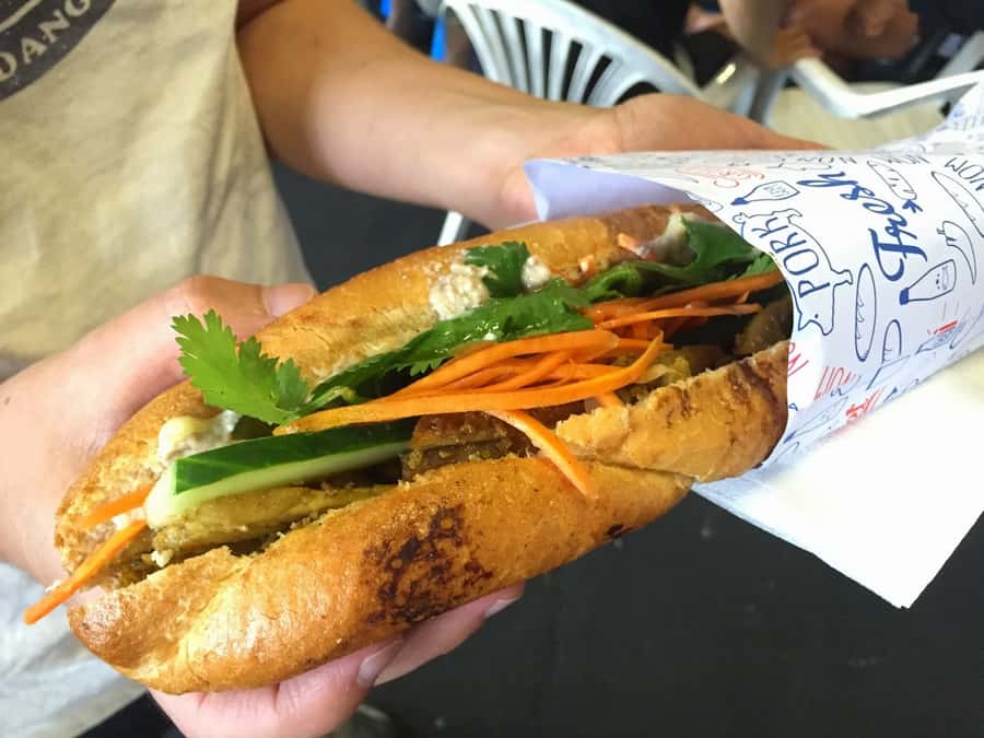 Hanoi: Private Street Food Walking Tour w/ a Real Foodie - Key points at a glance