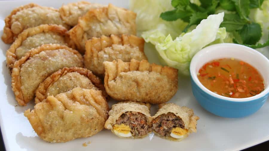 Hanoi: Private Street Food Walking Tour w/ a Real Foodie - What this Hanoi food walk is really like