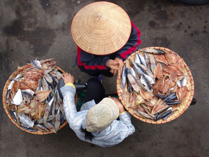 Hanoi: Street Food Experience with 5 Food Stops - Starting at Dong Xuan Market