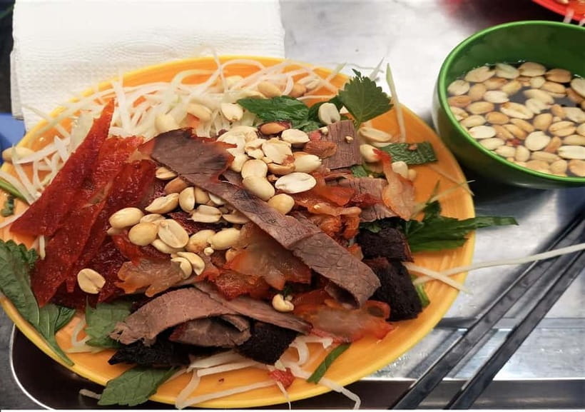 Hanoi: Street Food Tour with Train Street & Hidden Alleyways - Six local dishes, with room for surprises