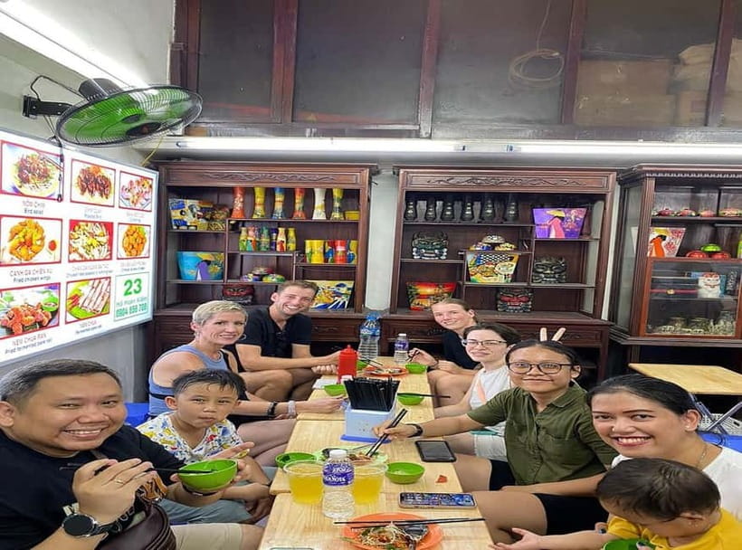 Hanoi: Street Food Tour with Train Street & Hidden Alleyways - What the food stops are really like