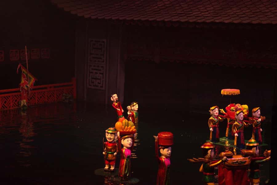 Hanoi: Street Food Walking Tour & Water Puppet Show - Into Hanoi’s 36 Streets