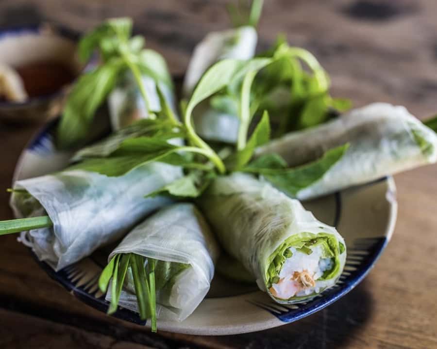 Hanoi Vegan Street Food & Train Street Tour - The guides shape the evening