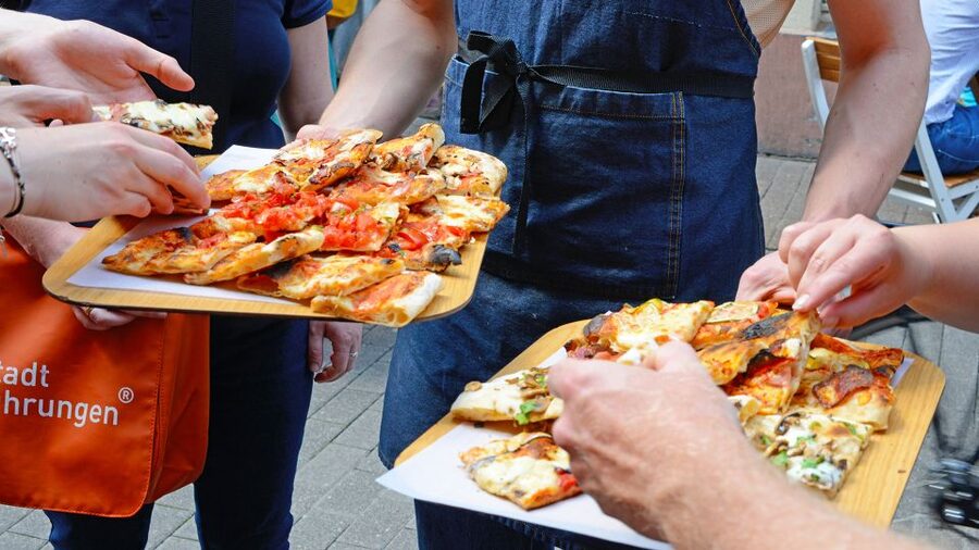 Heidelberg: Culinary city tour with delicious samples - Starting at the Herkulesbrunnen by Heidelberg’s Town Hall