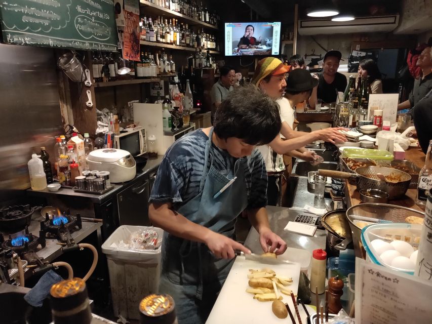 Hiroshima: Food and Culture Guided Walking Tour with Dinner - Second restaurant: more variety, less guesswork