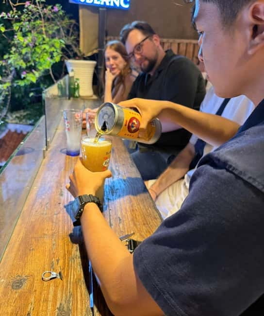 Ho Chi Minh City: Craft Beer and Local Food Tour by Scooter - Five local dishes that turn drinks into dinner