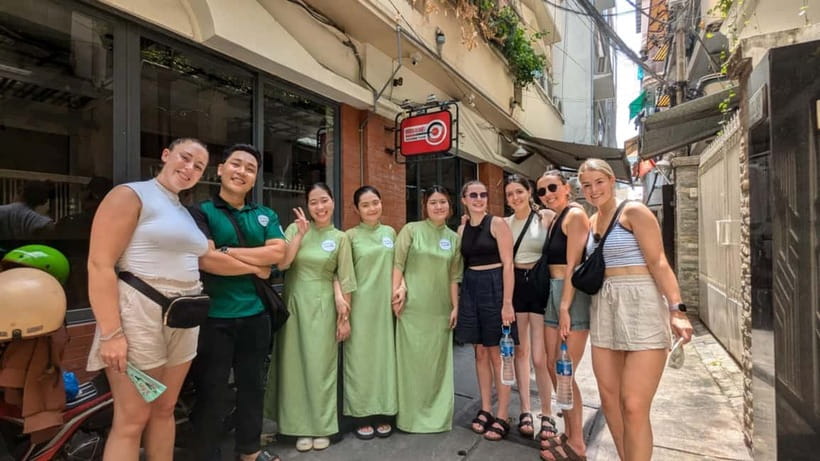 Ho Chi Minh City: Motorbike Street Food Tour - 12 Tastings - Key points at a glance