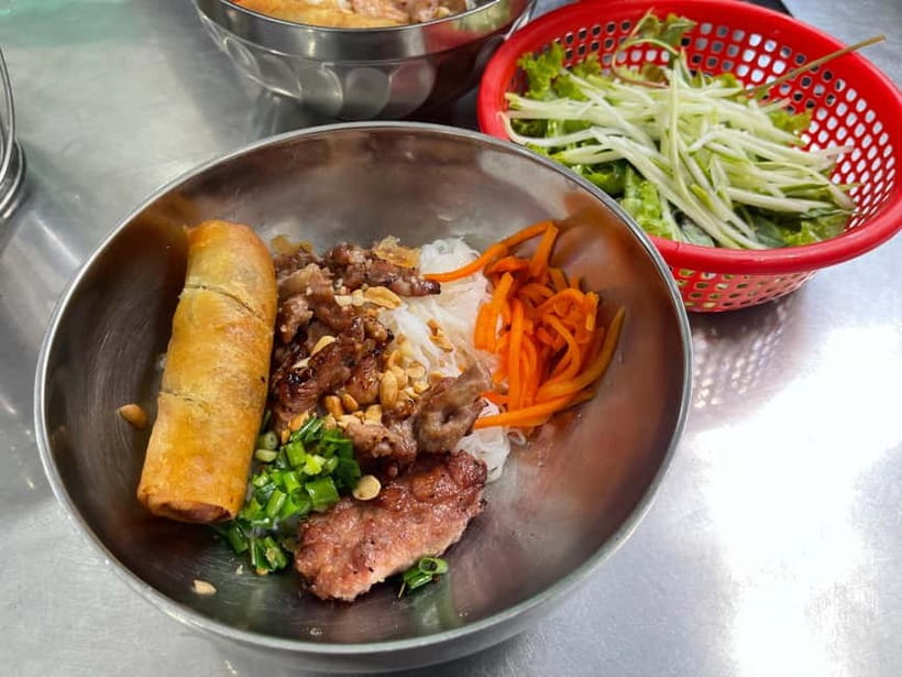 Ho Chi Minh City: Super Niche Walking Street Food Tour - Starting with pickup in Districts 1, 3, or 4