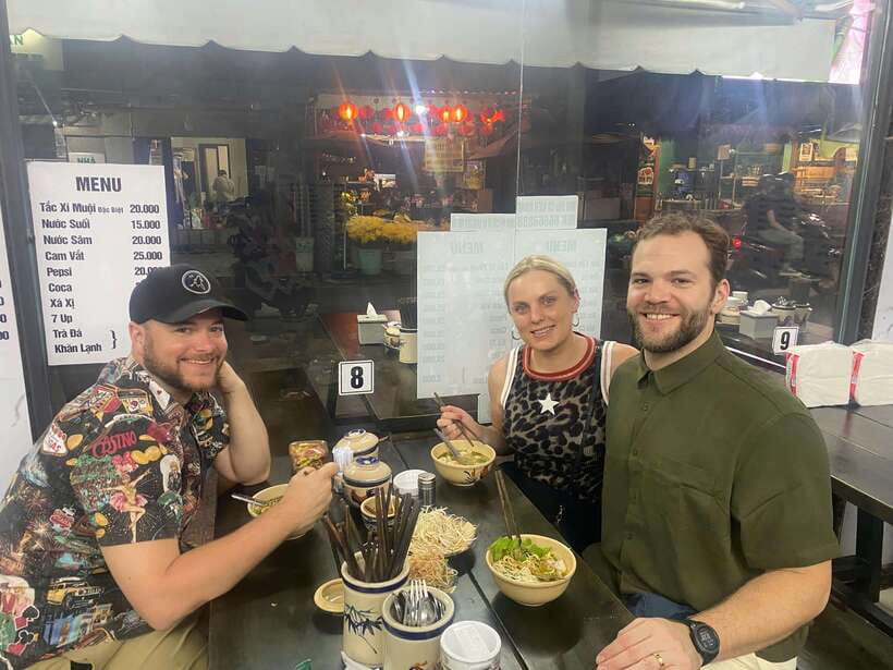 Ho Chi Minh City: Walking Food Tour with 13 Tastings - Key points at a glance