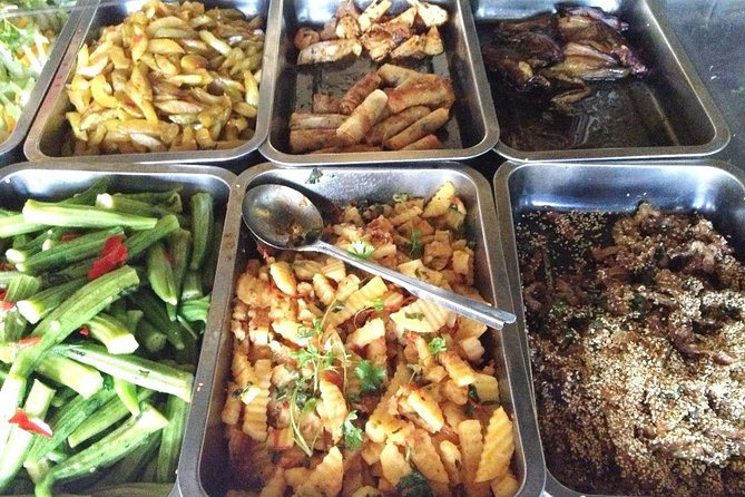 Hoi An at Sunset: Authentic Local Street Food Tour - Sweets, Drinks, and a Café Finish