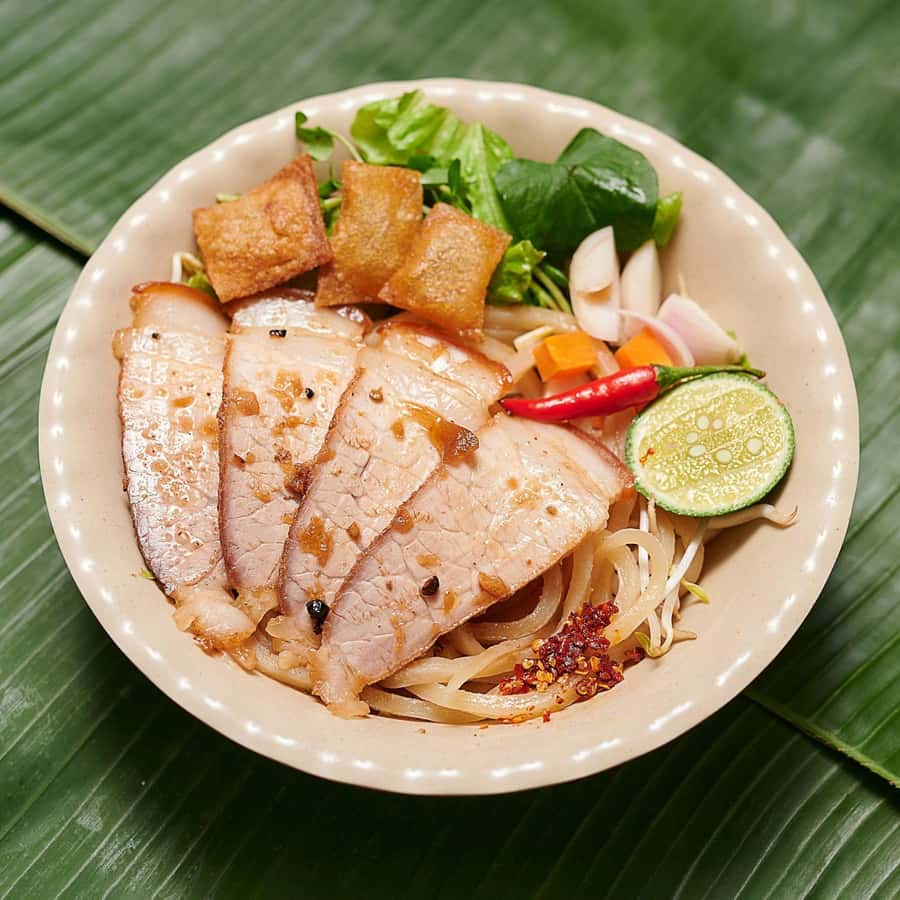Hoi An food tour - Banh Mi: A Familiar Sandwich With a Hoi An Accent